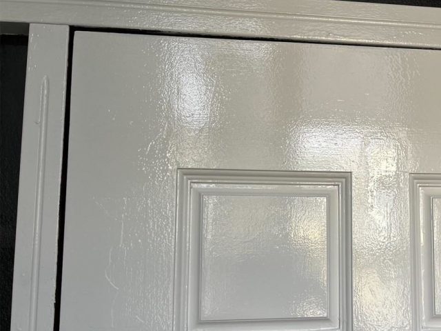 明石市の玄関ドアの塗装完了